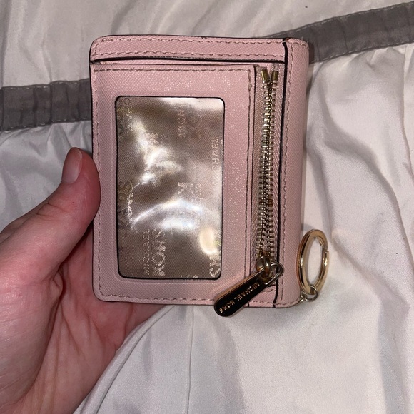 Michael Kors Blush Pink Card Wallet - Picture 4 of 4